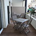 Hotel La Pergola D'arcachon 2*