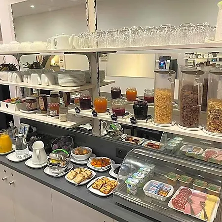 Hotel La Pergola D'arcachon