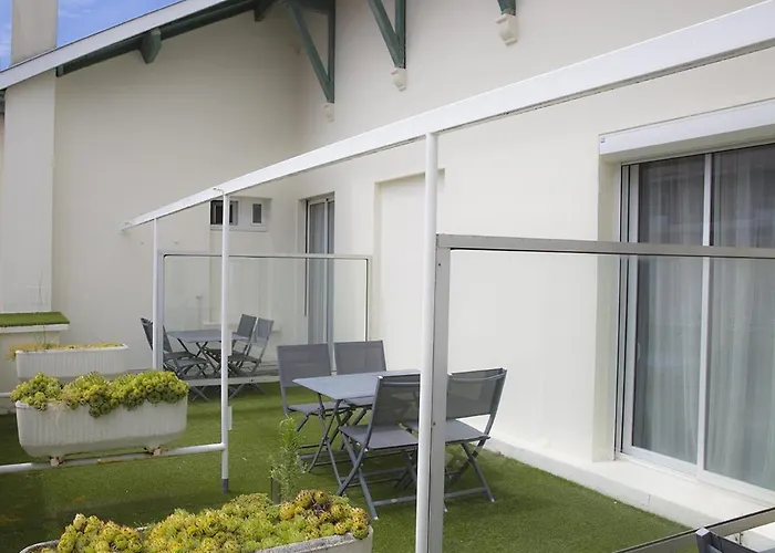 ホテル La Pergola D'arcachon アルカション